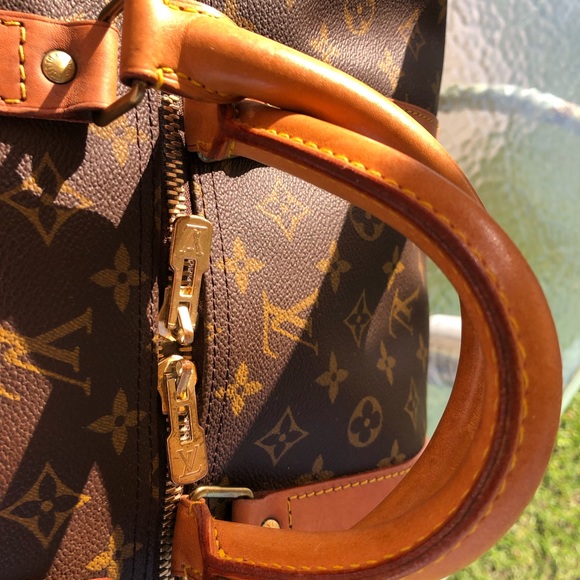 Authentic Louis Vuitton Keepall 60” - Picture 3 of 8